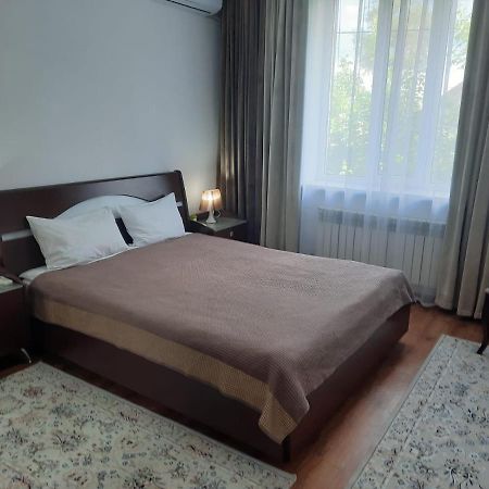 Апарт Отель Welcome ตัลดีกอร์กัน ภายนอก รูปภาพ