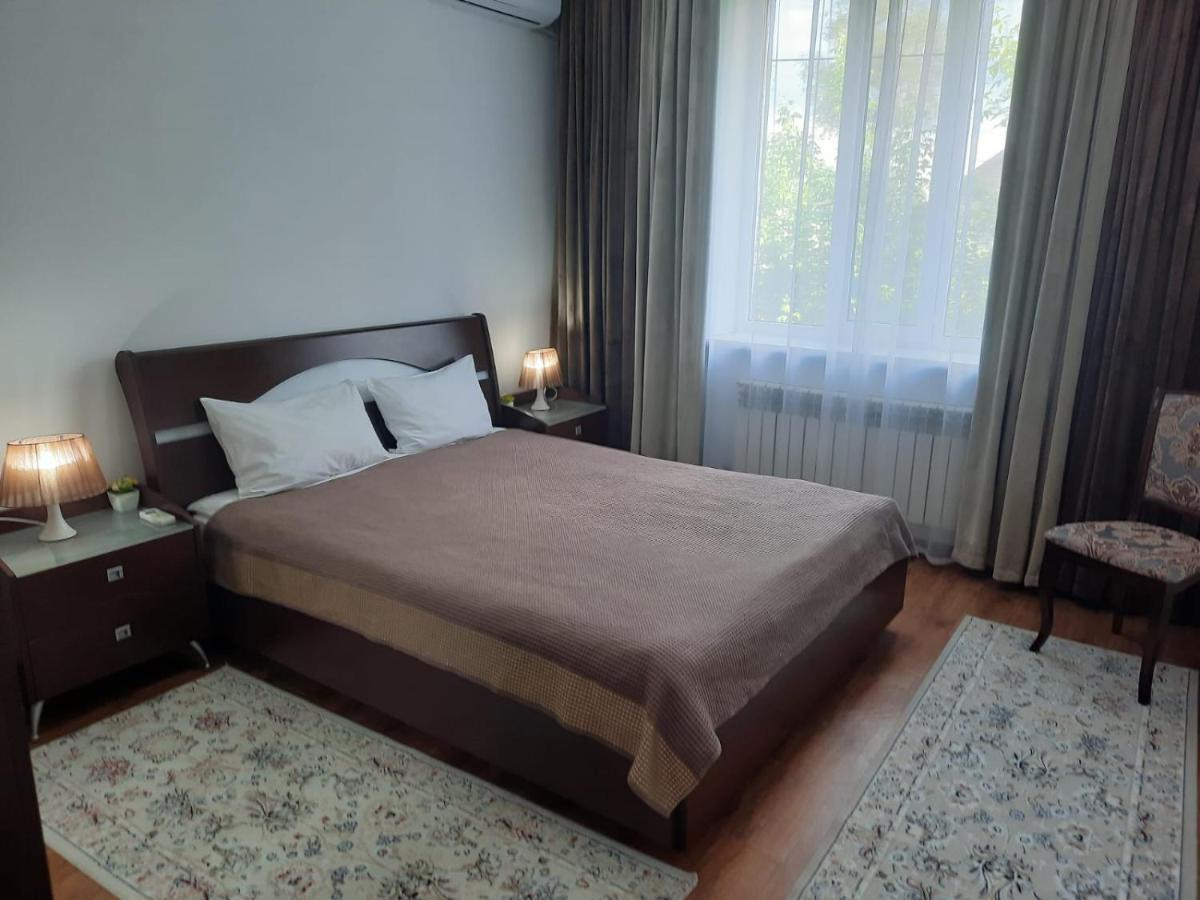 Апарт Отель Welcome ตัลดีกอร์กัน ภายนอก รูปภาพ