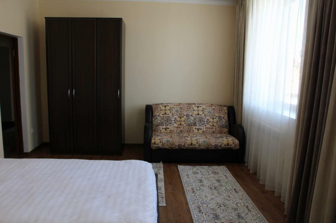 Апарт Отель Welcome ตัลดีกอร์กัน ภายนอก รูปภาพ